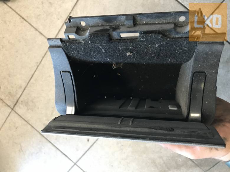 SKODA OCTAVIA II / tároló 1Z1 863 077 apróhirdetés