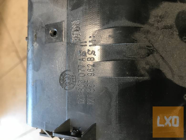 SKODA OCTAVIA II / tároló 1Z1 863 077 apróhirdetés