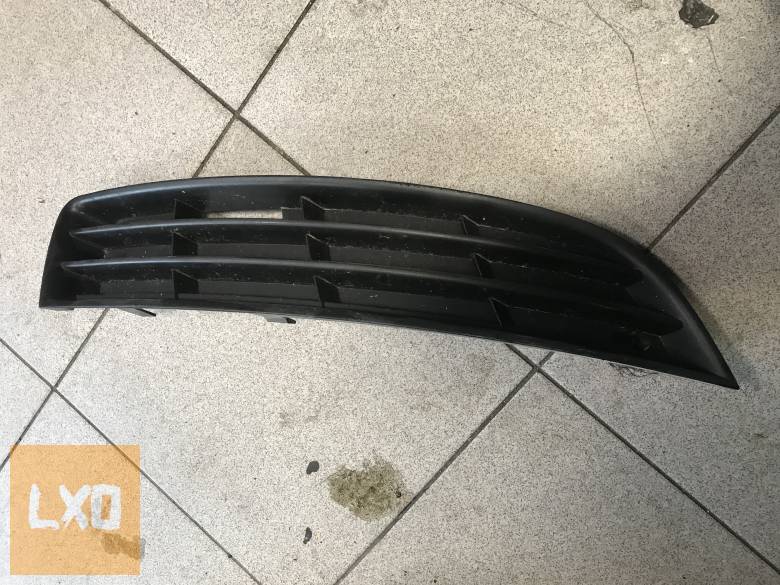 VW PASSAT B6  / jobb első lökhárító rács 3C0 853 666 apróhirdetés