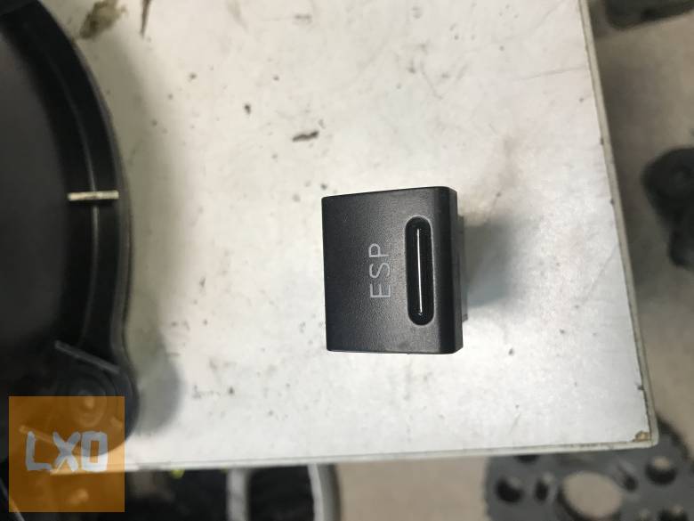 AUDI A3 8L / ESP kapcsoló 8L0 927 134 B apróhirdetés