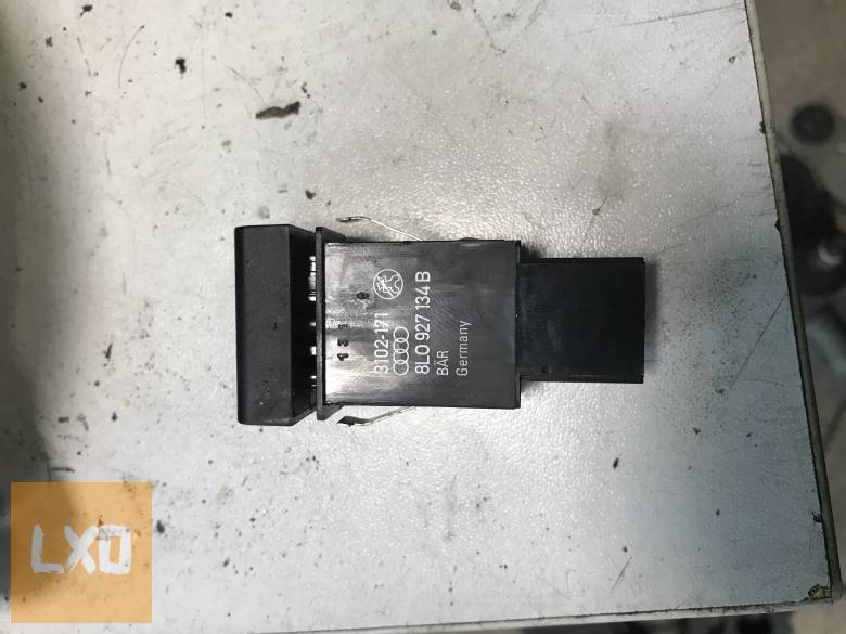 AUDI A3 8L / ESP kapcsoló 8L0 927 134 B apróhirdetés