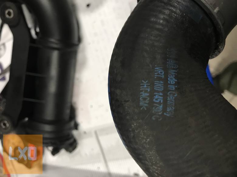 VW GOLF V  2,0 PD BKD / turbócső 1K0 145 790 C apróhirdetés