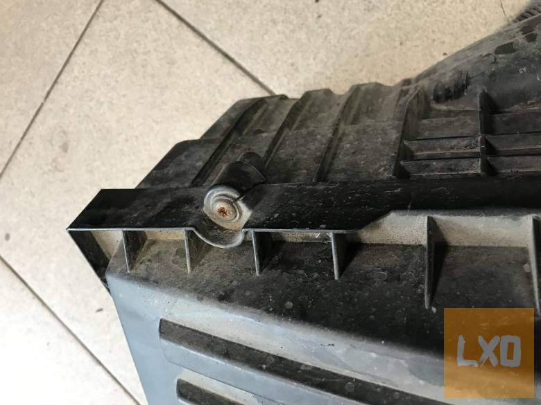 VW PASSAT CC 2,0 CR CBAB / légszűrőház  ( hibái fotózva) apróhirdetés