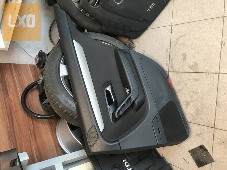 VW PASSAT CC /  jobb hátsó ajtókárpit apróhirdetés