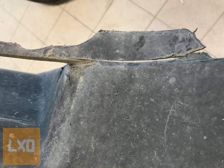 VW PASSAT CC 2,0 CR / jobb első dobbetét 3C8 805 912 A apróhirdetés