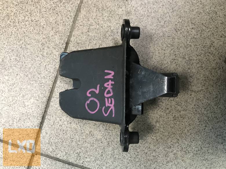 SKODA OCTAVIA II / csomagtér zár 1Z0 827 501 C apróhirdetés