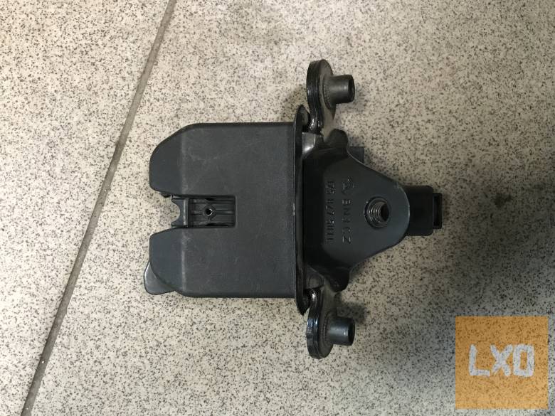 SKODA OCTAVIA II / csomagtér zár 1Z0 827 501 C apróhirdetés