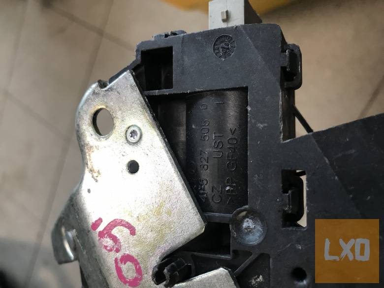 VW PASSAT CC - csomagtér zár 4F5 827 505 D apróhirdetés