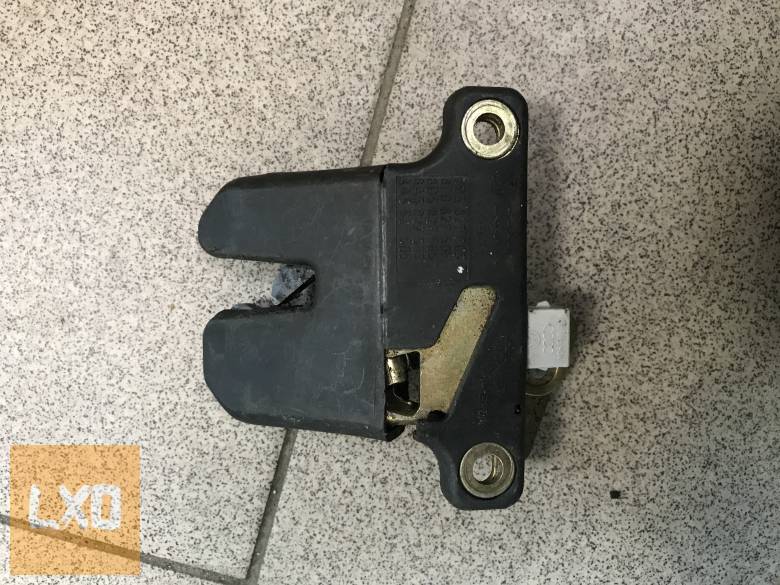 VW Passat B5 / csomagtér zár 3B5 827 505 apróhirdetés