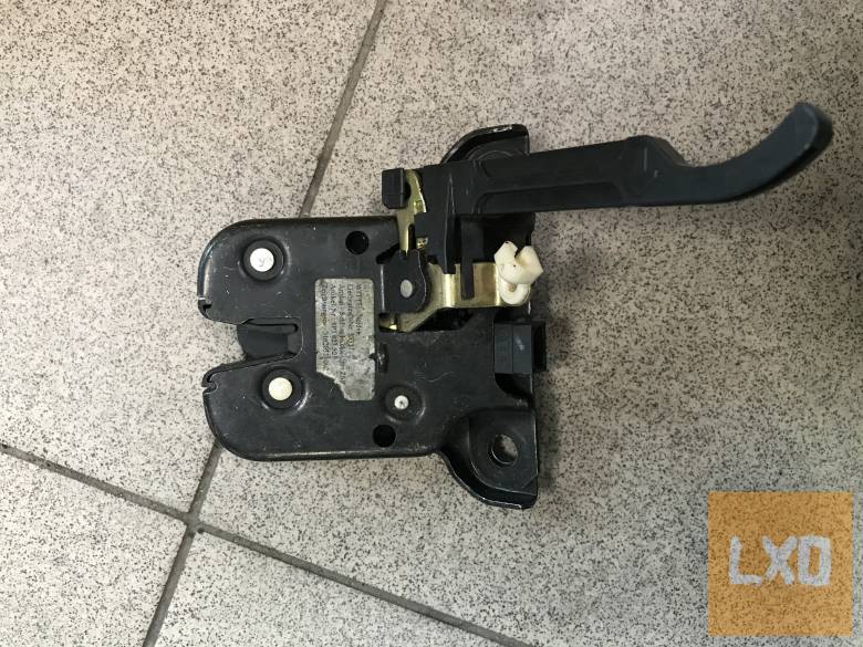 AUDI A3 8P - 3 ajtós  / csomagtér zár apróhirdetés