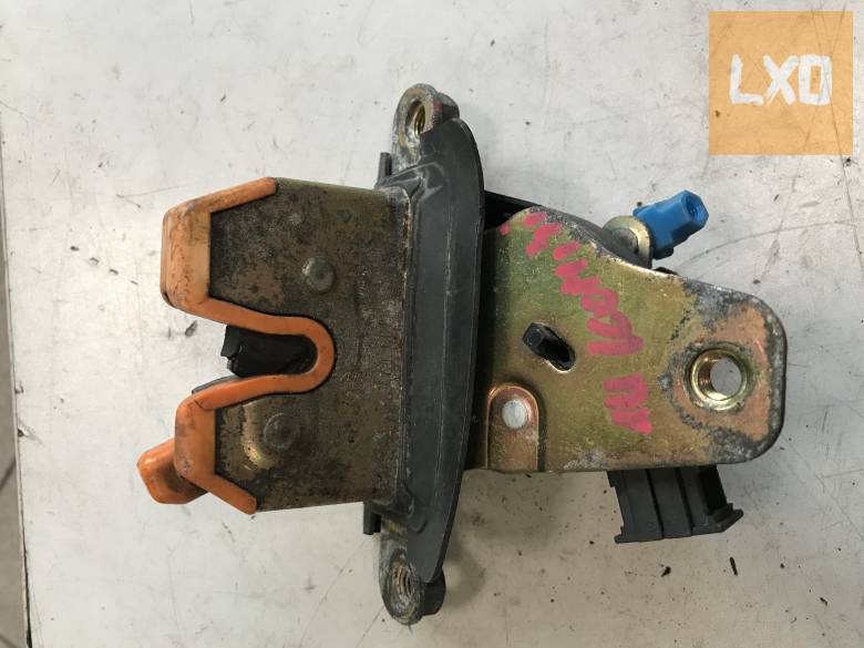 SKODA OCTAVIA I KOMBI  / csomagtér zár apróhirdetés