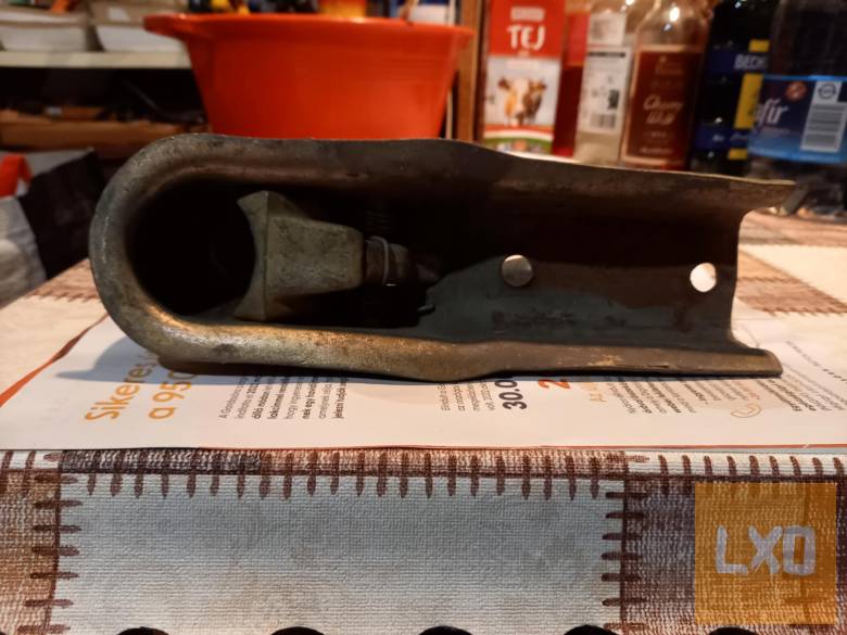 VADONATÚJ!! vonófej, kapcsolófej utánfutóhoz apróhirdetés