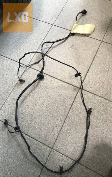 AUDI A4 B8 AVANT // hátsó PDC köteg 8K0 971 104 F apróhirdetés