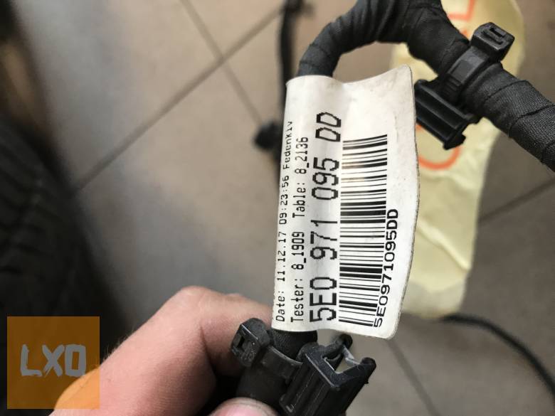 SKODA OCTAVIA III / első PDC köteg 5E0 971 095 DD apróhirdetés