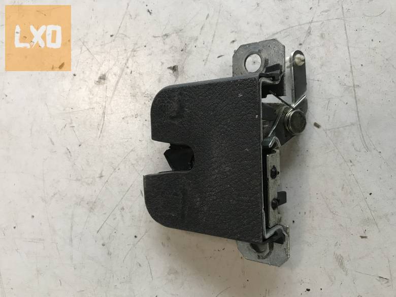 VW PASSAT B5 KOMBI / csomagtér zár 6L6 827 505 A apróhirdetés