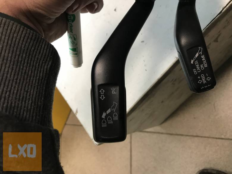 VW PASSAT CC / bajuszkapcsoló 3C5 953 513 AF apróhirdetés