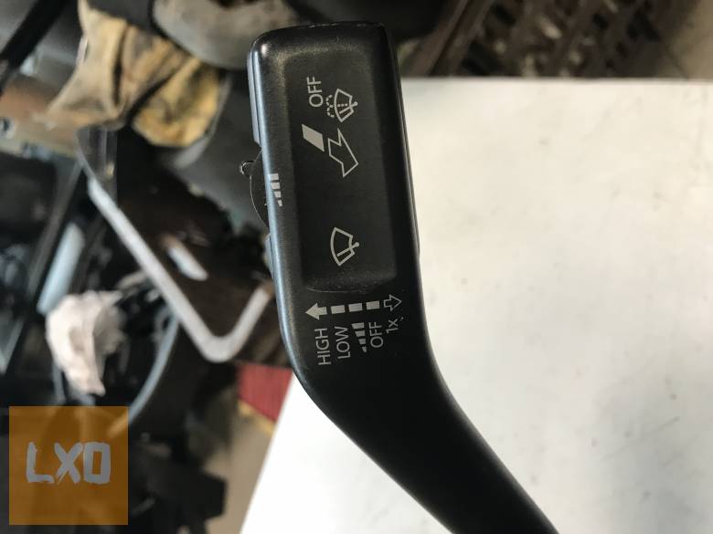 VW PASSAT CC / bajuszkapcsoló 3C5 953 513 AF apróhirdetés