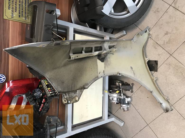 SKODA OCTAVIA II ( FL előtti) - jobb első sárvédő apróhirdetés