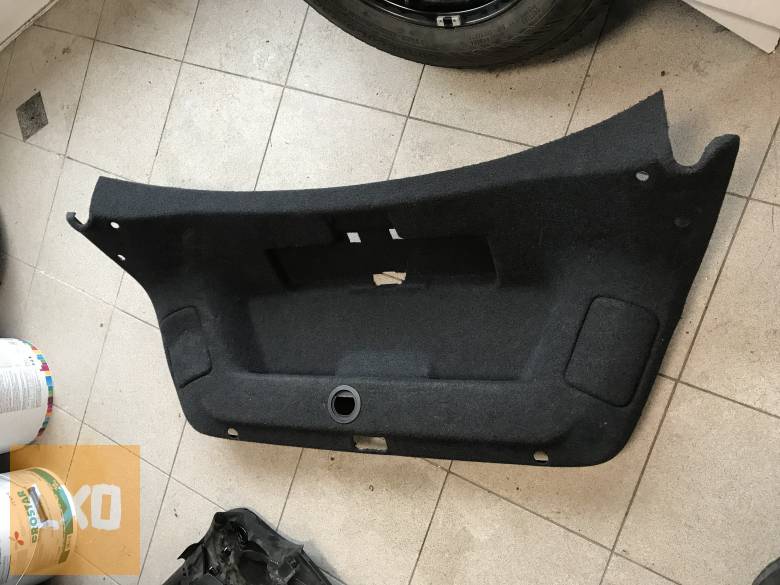 VW PASSAT CC / csomagtér ajtó kárpit apróhirdetés