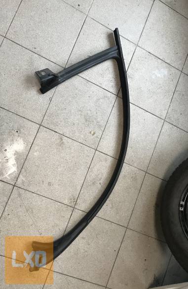 VW PASSAT CC / jobb első ajtó kéder apróhirdetés