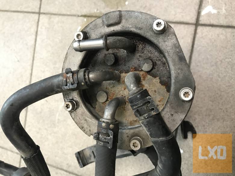 VW PASSAT CC 2,0 CR CBAB / gázolajszűrő ház 3C0 127 400 C apróhirdetés