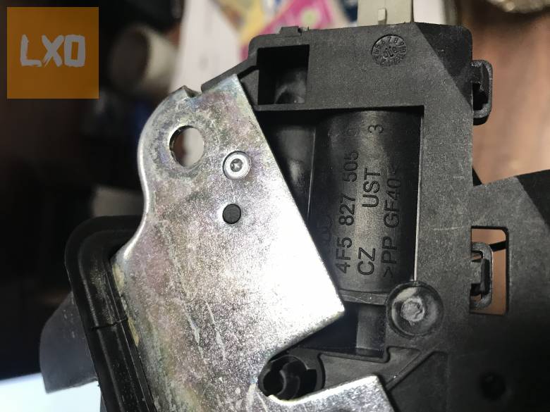 VW PASSAT CC  - csomagtér zár 4F5 827 505 D apróhirdetés