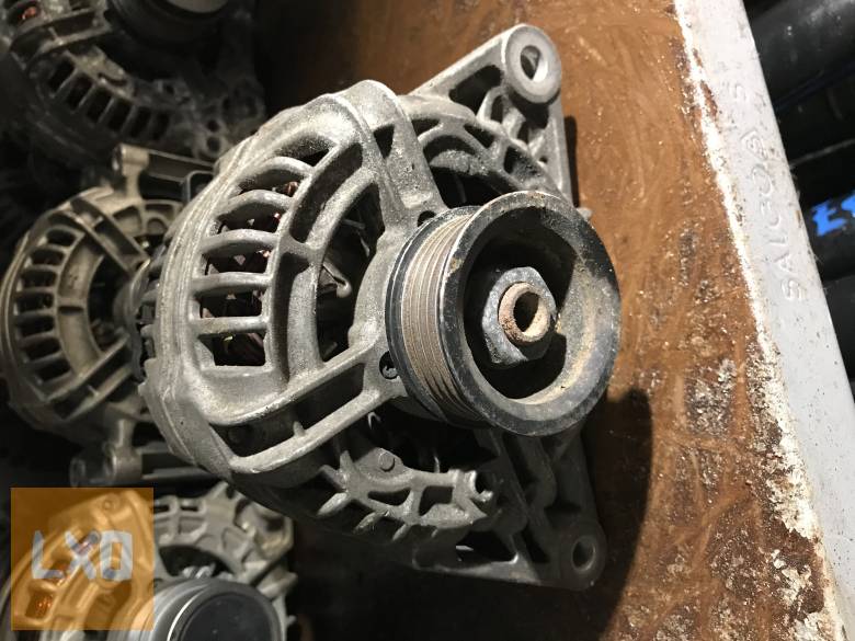 VW PASSAT B5 1,6 / generátor 038 903 018 E apróhirdetés