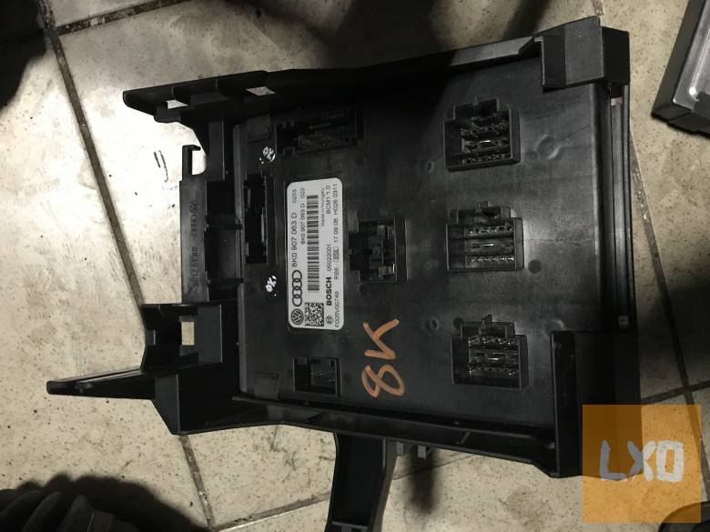AUDI A4 B8  / komfortmodul 8K0 907 063 D apróhirdetés