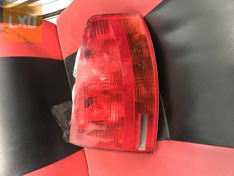 AUDI A4 B7 SEDAN  / jobb hátsó külső lámpa apróhirdetés