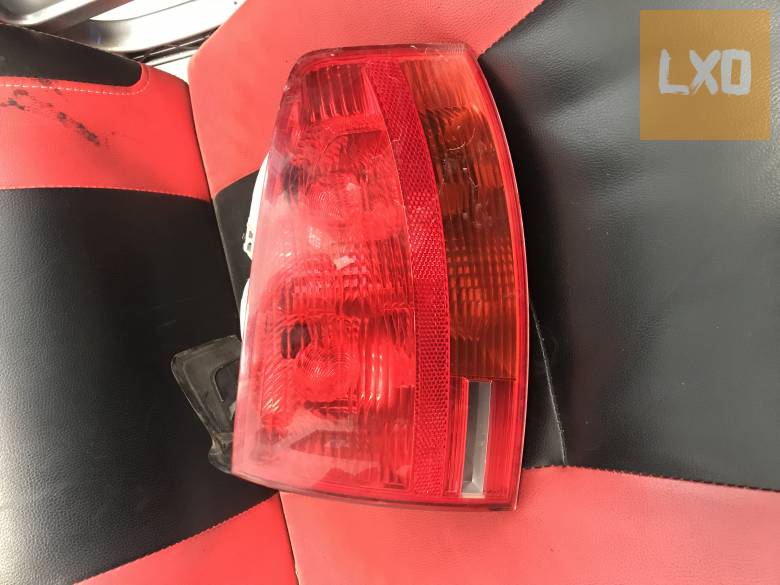 AUDI A4 B7 SEDAN  / jobb hátsó külső lámpa apróhirdetés