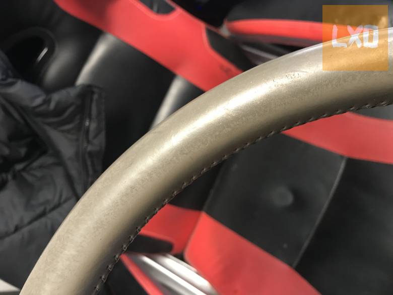 AUDI A4 B7  / bőr kormány apróhirdetés