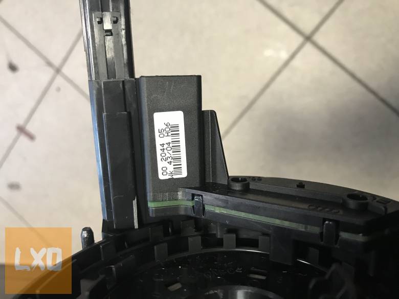 AUDI A4 B7  / légzsák átvezető + kormányszög jeladó 4E0 953 541 apróhirdetés