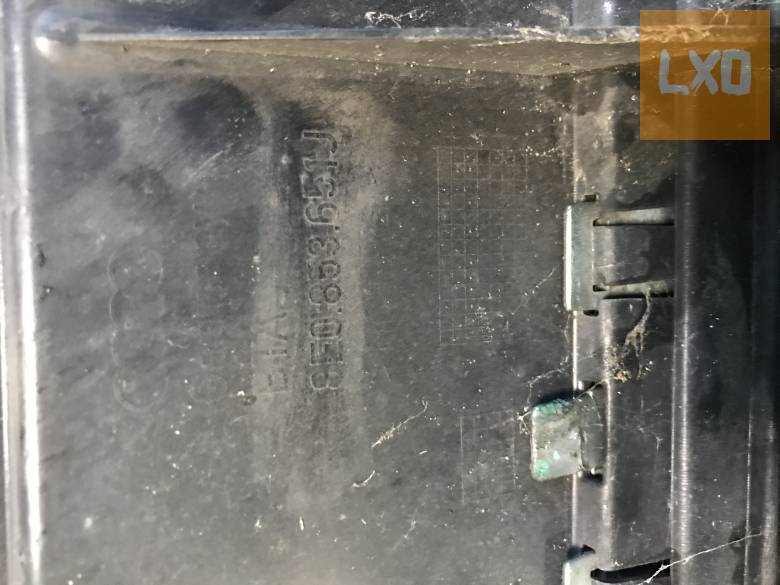 AUDI A4 B7  / hűtőrács 8E0 853 651 J apróhirdetés