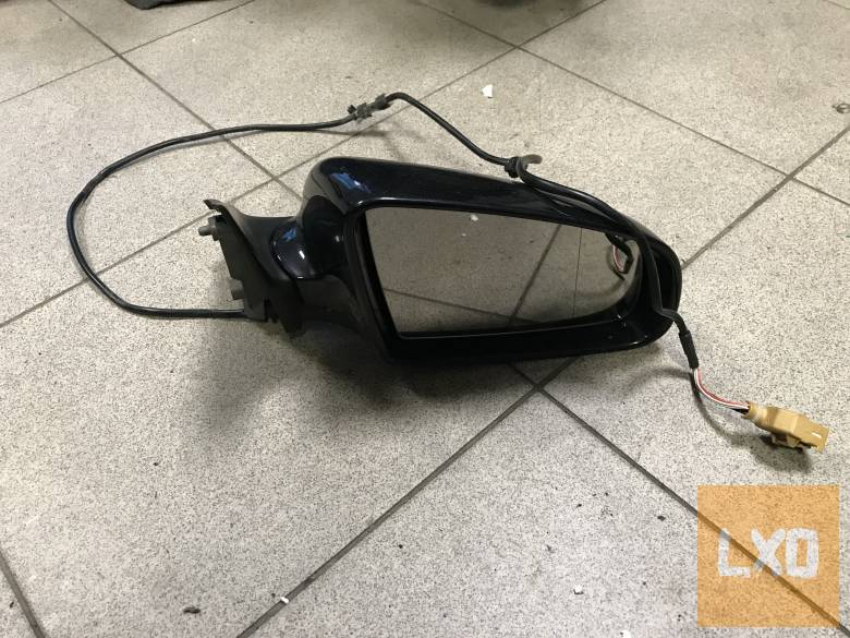 AUDI A4 B7  /  jobb visszapillantó apróhirdetés
