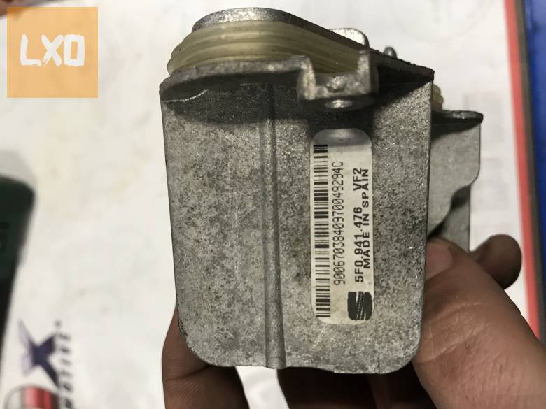 SEAT LEON 5F / LED modul 5F0 941 476 apróhirdetés