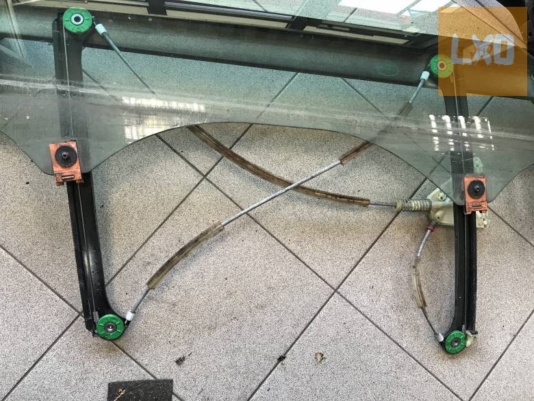 AUDI A3 8P (3 ajtós) jobb ajtókeret apróhirdetés