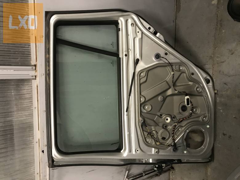 SKODA OCTAVIA II Kombi jobb hátsó ajtó apróhirdetés