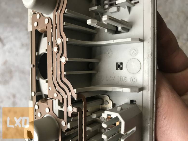 SKODA OCTAVIA II / beltér világítás 3B0 947 105 C apróhirdetés