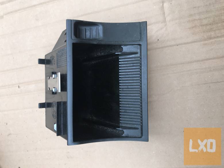 SKODA OCTAVIA II / hamutartó apróhirdetés