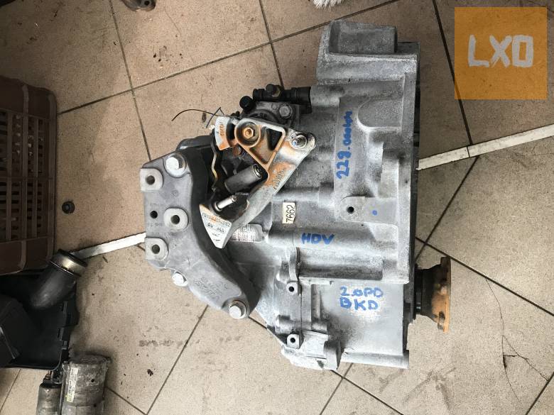 VW GOLF V 2,0 PD BKD / HDV váltó ( kézi 6) apróhirdetés