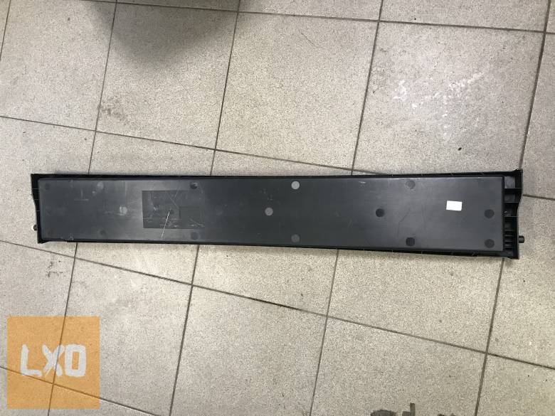 SKODA OCTAVIA II Kombi / csomagtér roló előtti tároló 1Z9 867 145 D apróhirdetés