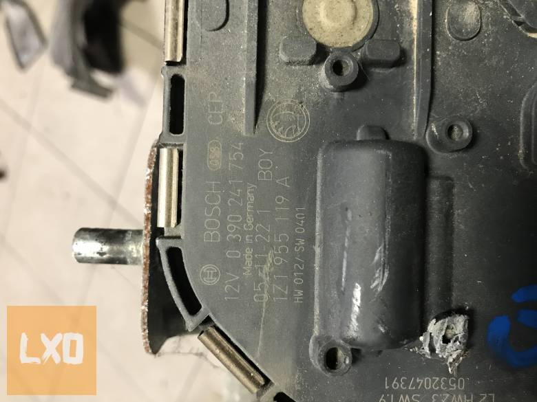 SKODA OCTAVIA II / ablaktörlő motor+szerkezet 1Z1 955 119 A apróhirdetés