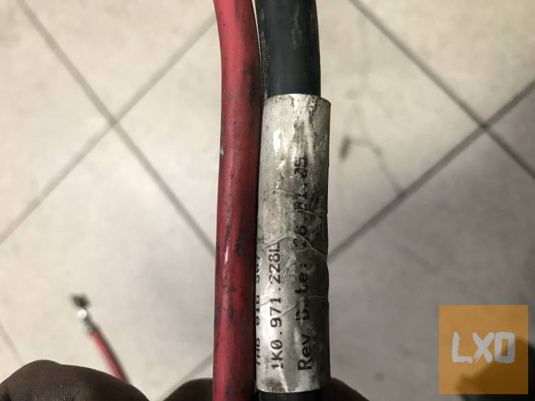 VW GOLF V 2,0 PD BKD / akkumulátor saru apróhirdetés