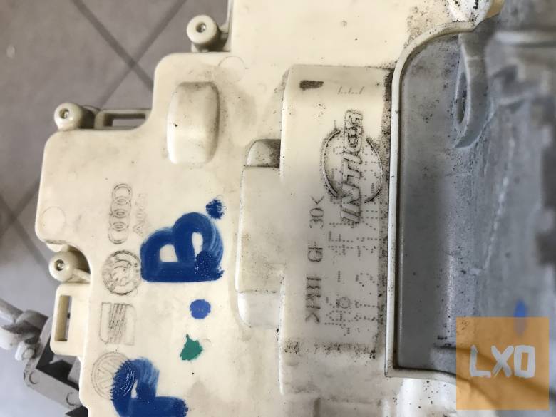 AUDI A3 8P (3 ajtós) bal ajtózár 4F1 837 015 E apróhirdetés