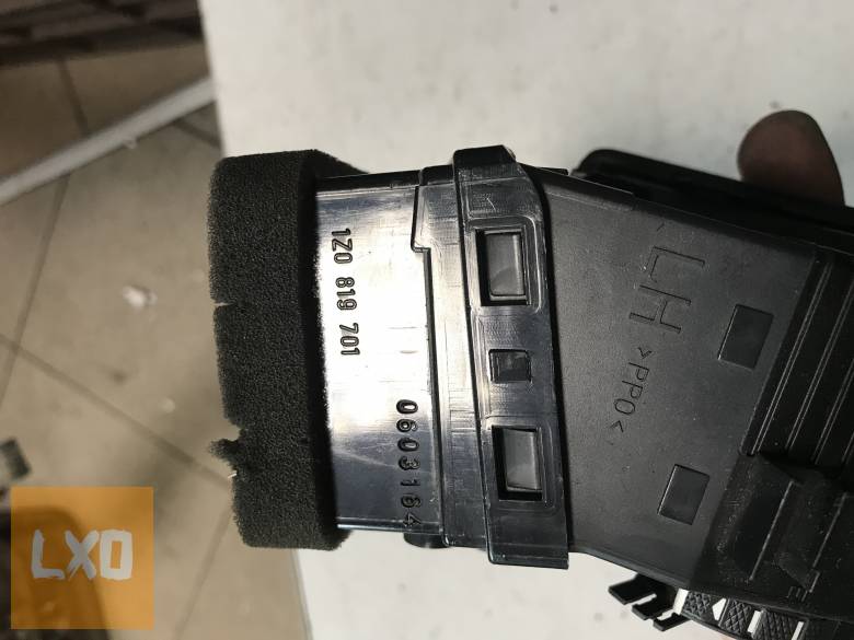 SKODA OCTAVIA II // bal légbefúvó apróhirdetés