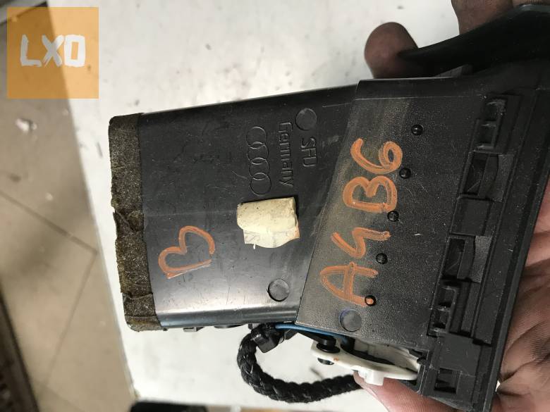 AUDI A4 B6  / bal légbefúvó apróhirdetés