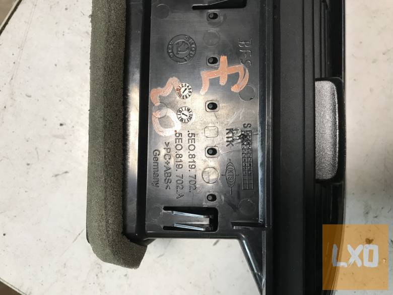 Skoda OCTAVIA III  / jobb légbefúvó apróhirdetés