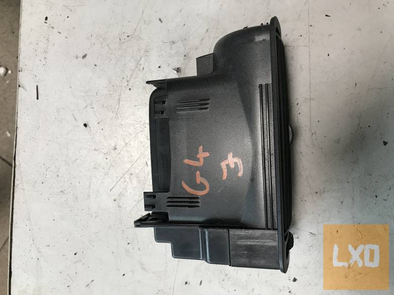 VW GOLF IV  // jobb légbefúvó apróhirdetés