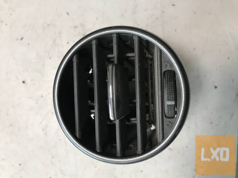 SEAT LEON 1P  / bal légbefúvó apróhirdetés