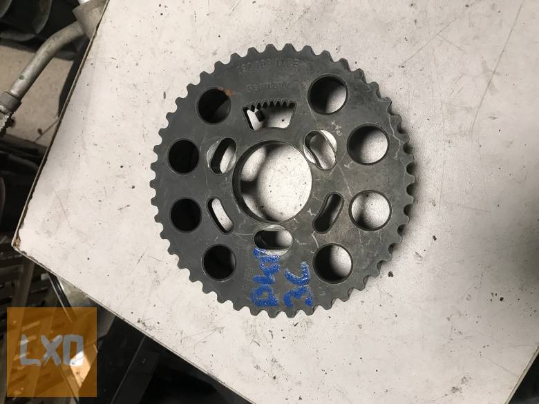 VW PASSAT B6 2,0 PD BKP - vezérmű kerék 038 109 111 E apróhirdetés